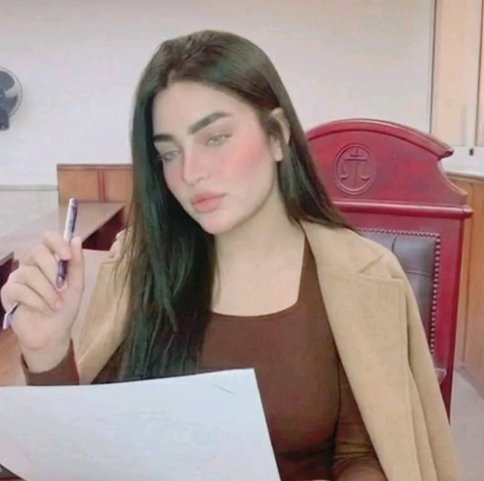 المحامية لؤة خالد المحامية لؤة خالد